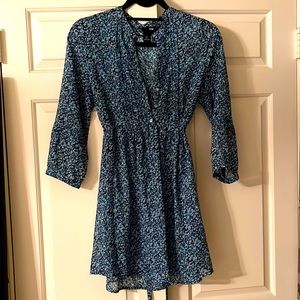 H&M blue flowered tunic, size 6